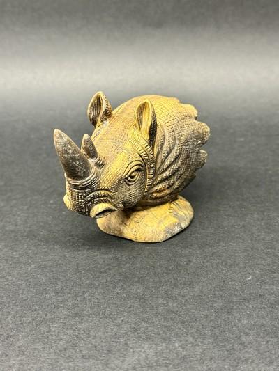 Rhinocéros-oeil-tigre-oise