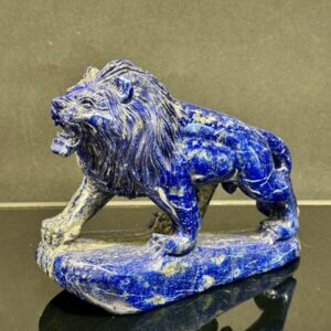 Lion en lapis lazuli